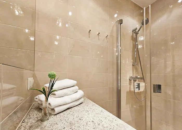 Visit Baltic - Baltycka * Swinoujscie